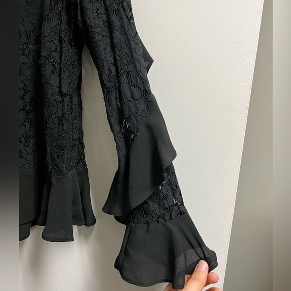 Neiman Marcus Black Lace w/ Ruffle Trim Sleeves and Front Tie Size Small - Picture 2 of 6